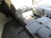 三菱ふそうスーパーグレートパネルウイング大型（10t）[写真32]