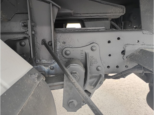 いすゞエルフダンプ小型（2t・3t）[写真13]