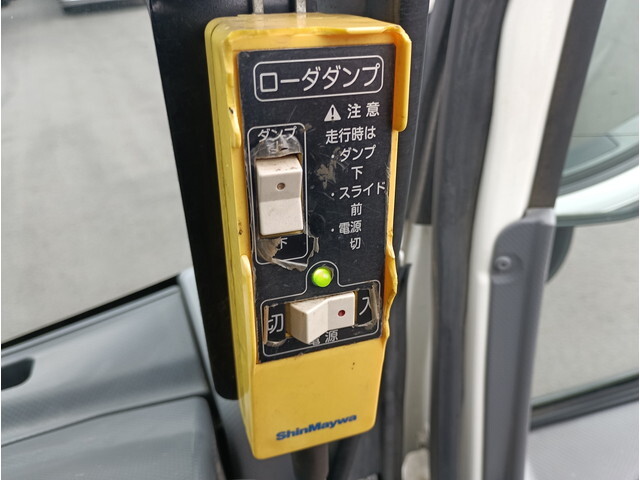 いすゞエルフダンプ小型（2t・3t）[写真27]