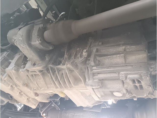 いすゞエルフダンプ小型（2t・3t）[写真09]