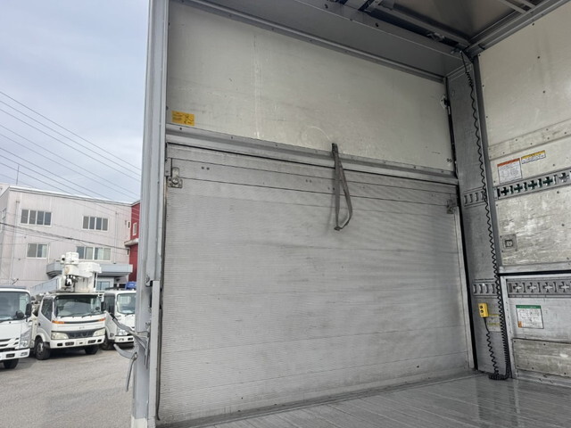 日野レンジャーアルミウイング中型（4t）[写真14]