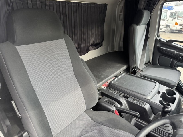 日野レンジャーアルミウイング中型（4t）[写真22]