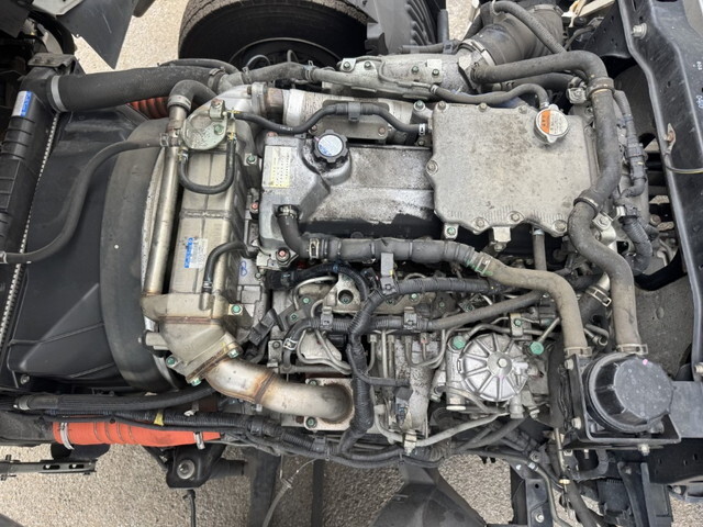 日野レンジャーアルミウイング中型（4t）[写真36]