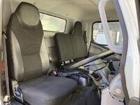 三菱ふそうキャンターアルミバン小型（2t・3t）[写真15]