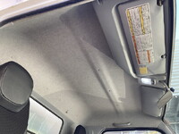 三菱ふそうキャンターアルミバン小型（2t・3t）[写真19]