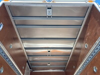 三菱ふそうキャンターアルミバン小型（2t・3t）[写真25]