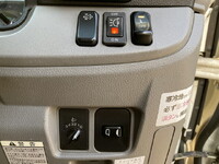 三菱ふそうキャンターアルミバン小型（2t・3t）[写真33]