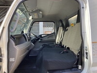 三菱ふそうキャンターアルミバン小型（2t・3t）[写真37]