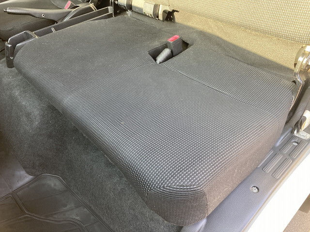 三菱ふそうキャンターアルミバン小型（2t・3t）[写真38]