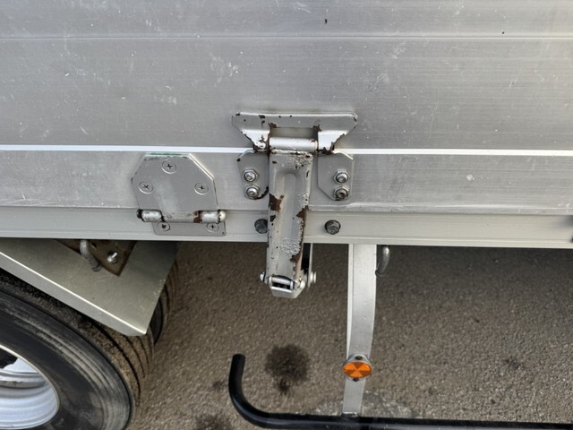 日野レンジャークレーン4段中型（4t）[写真05]