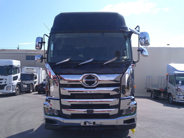 日野プロフィアトレーラーヘッド（トラクターヘッド）大型（10t）[写真05]