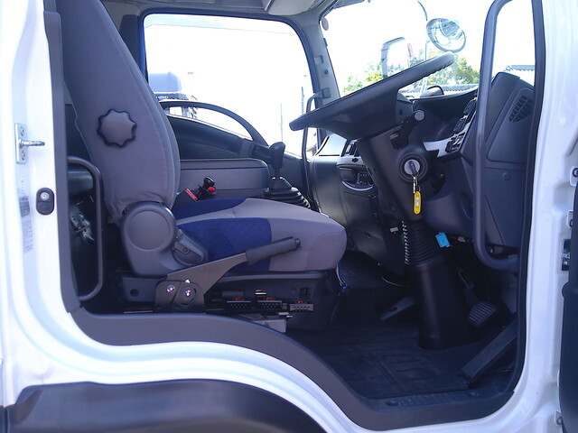 いすゞフォワードダンプ増トン（6t・8t）[写真21]