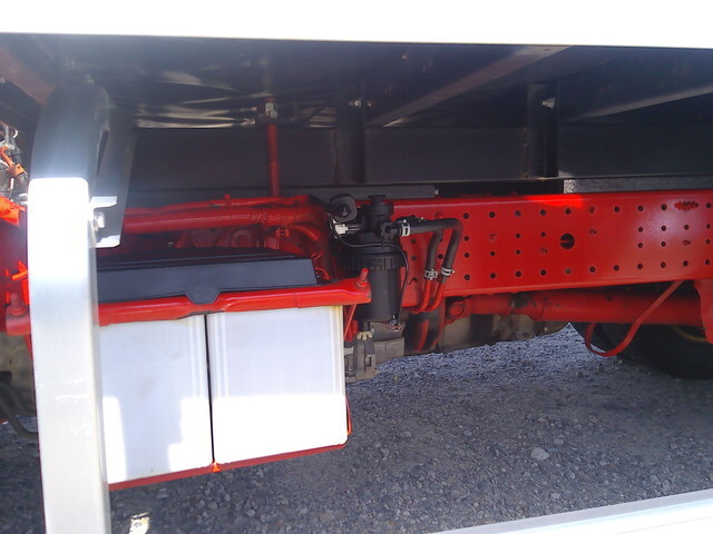 日野デュトロアルミバン小型（2t・3t）[写真08]