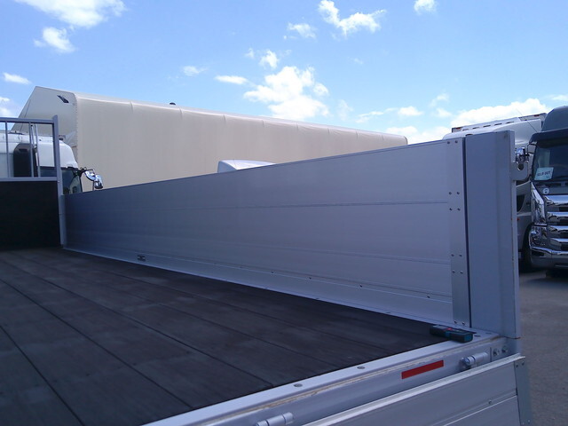 日野レンジャークレーン4段増トン（6t・8t）[写真18]