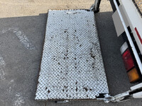 いすゞエルフ平ボディ小型（2t・3t）[写真11]