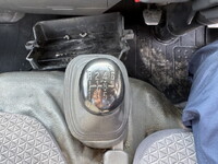 いすゞエルフ平ボディ小型（2t・3t）[写真27]