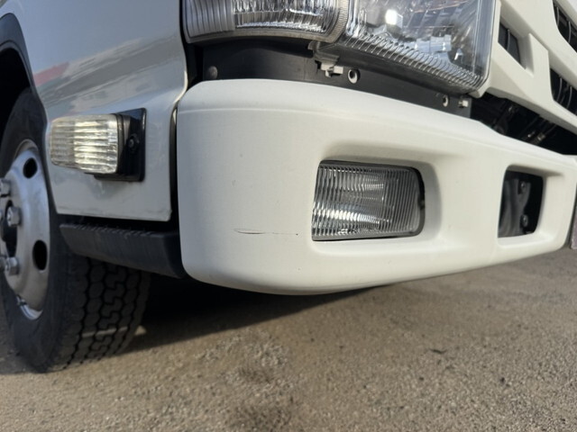 いすゞエルフ平ボディ小型（2t・3t）[写真38]