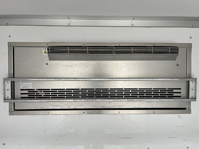 三菱ふそうキャンター冷凍車（冷蔵車）小型（2t・3t）[写真12]