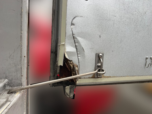 三菱ふそうキャンター冷凍車（冷蔵車）小型（2t・3t）[写真14]