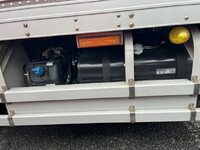 三菱ふそうキャンター冷凍車（冷蔵車）小型（2t・3t）[写真23]