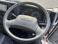 いすゞエルフアルミバン小型（2t・3t）[写真23]