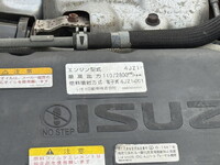 いすゞエルフアルミバン小型（2t・3t）[写真37]