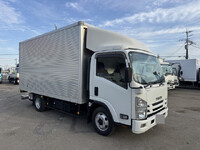 いすゞエルフアルミバン小型（2t・3t）[写真04]