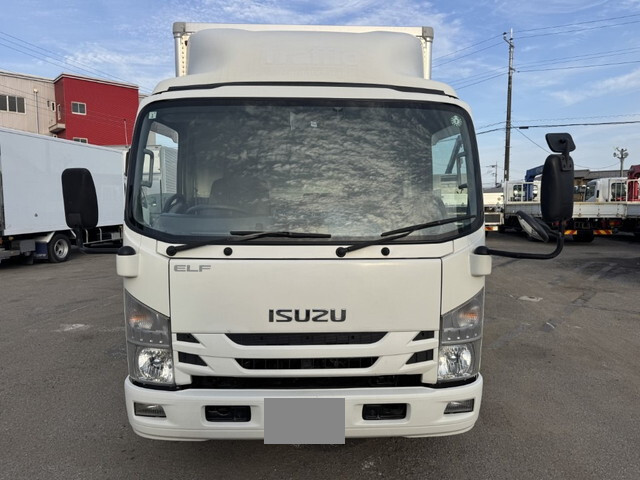 いすゞエルフアルミバン小型（2t・3t）[写真06]