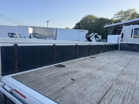 いすゞフォワード平ボディ中型（4t）[写真12]