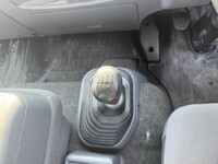 いすゞフォワード平ボディ中型（4t）[写真25]