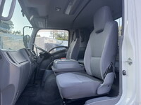 いすゞフォワード平ボディ中型（4t）[写真31]