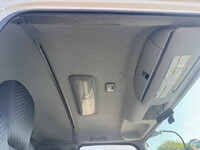 いすゞフォワード平ボディ中型（4t）[写真32]