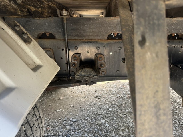 いすゞフォワードクレーン4段中型（4t）[写真19]