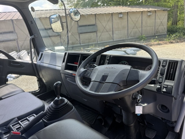 いすゞフォワードクレーン4段中型（4t）[写真27]