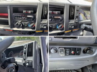 いすゞフォワードクレーン4段中型（4t）[写真30]