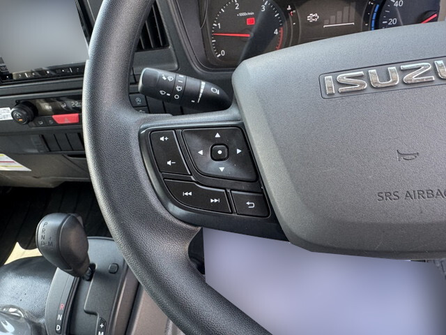 いすゞエルフ平ボディ小型（2t・3t）[写真29]