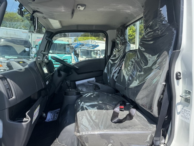 いすゞエルフ平ボディ小型（2t・3t）[写真32]