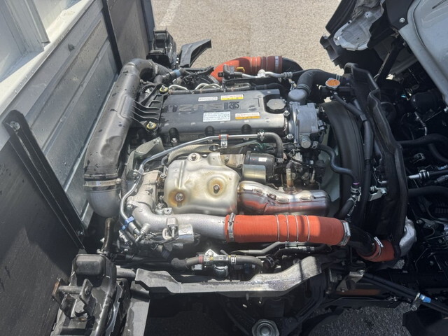 いすゞエルフ平ボディ小型（2t・3t）[写真35]