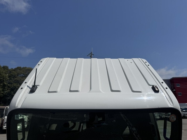 いすゞエルフ平ボディ小型（2t・3t）[写真36]