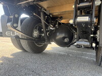 いすゞエルフ平ボディ小型（2t・3t）[写真18]