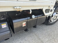 いすゞエルフ平ボディ小型（2t・3t）[写真19]