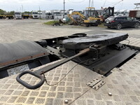 UDトラックスクオントレーラーヘッド（トラクターヘッド）大型（10t）[写真25]