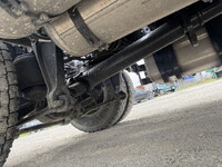 UDトラックスクオントレーラーヘッド（トラクターヘッド）大型（10t）[写真26]