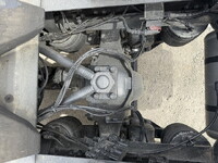 UDトラックスクオントレーラーヘッド（トラクターヘッド）大型（10t）[写真28]