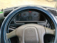 三菱ふそうファイター平ボディ中型（4t）[写真17]