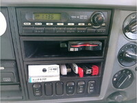 三菱ふそうファイター平ボディ中型（4t）[写真20]