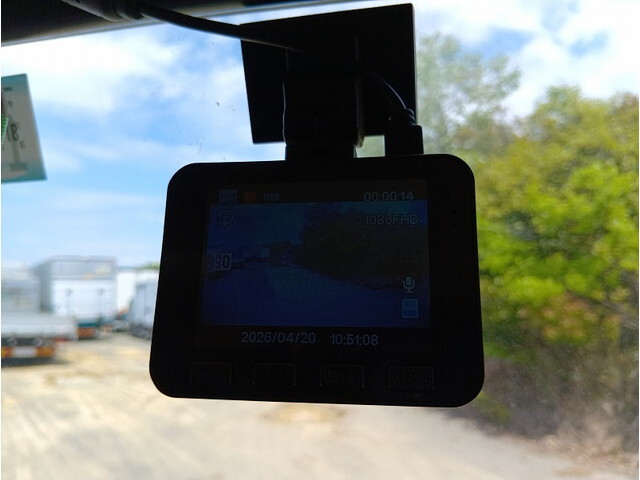 三菱ふそうファイター平ボディ中型（4t）[写真28]