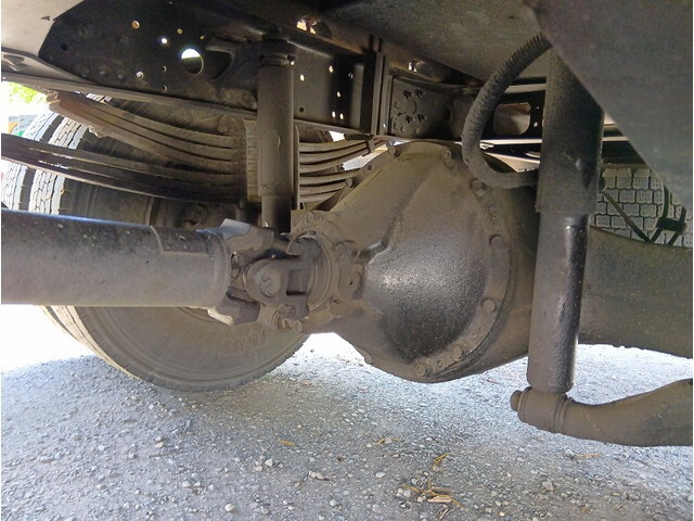 三菱ふそうファイター平ボディ中型（4t）[写真38]