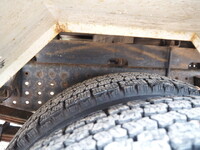 三菱ふそうキャンター平ボディ小型（2t・3t）[写真17]