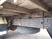 三菱ふそうキャンター平ボディ小型（2t・3t）[写真20]